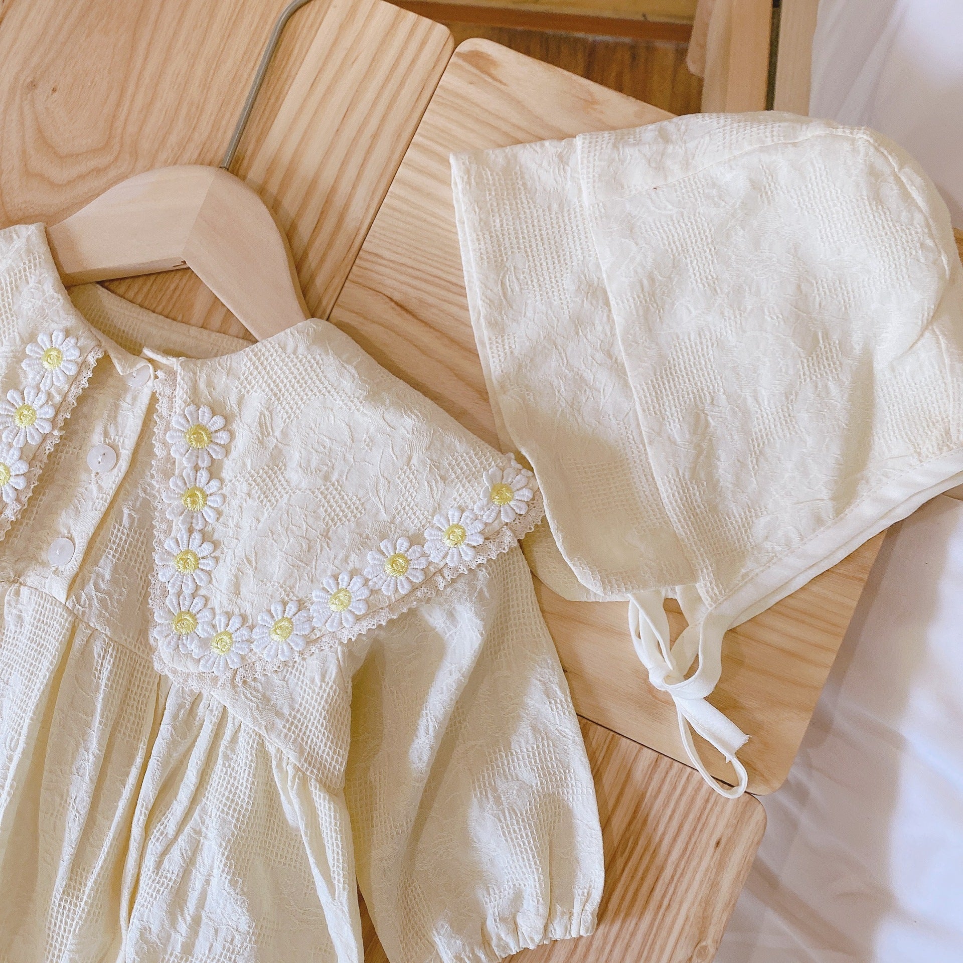 0-2 Years Old Baby Daisy Romper Spring Baby Square Neck Long-sleeved Shirt