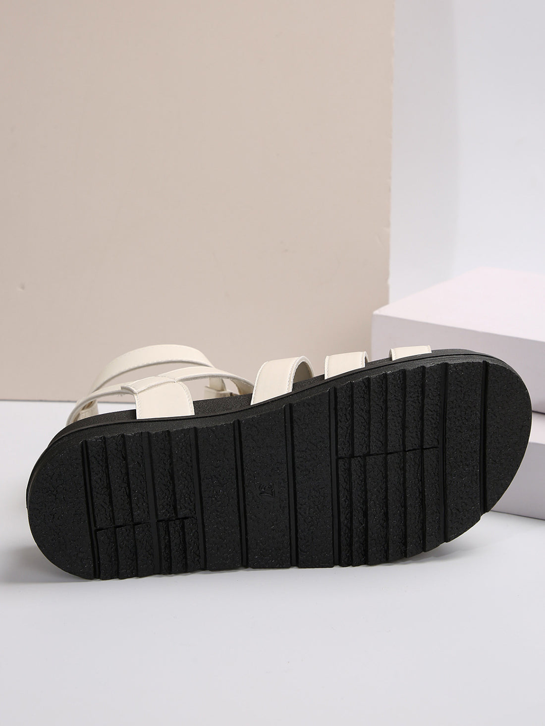Hollow-out Belt Buckle Platform Pig Cage Sandals Women's Foreign Trade Roman Shoes