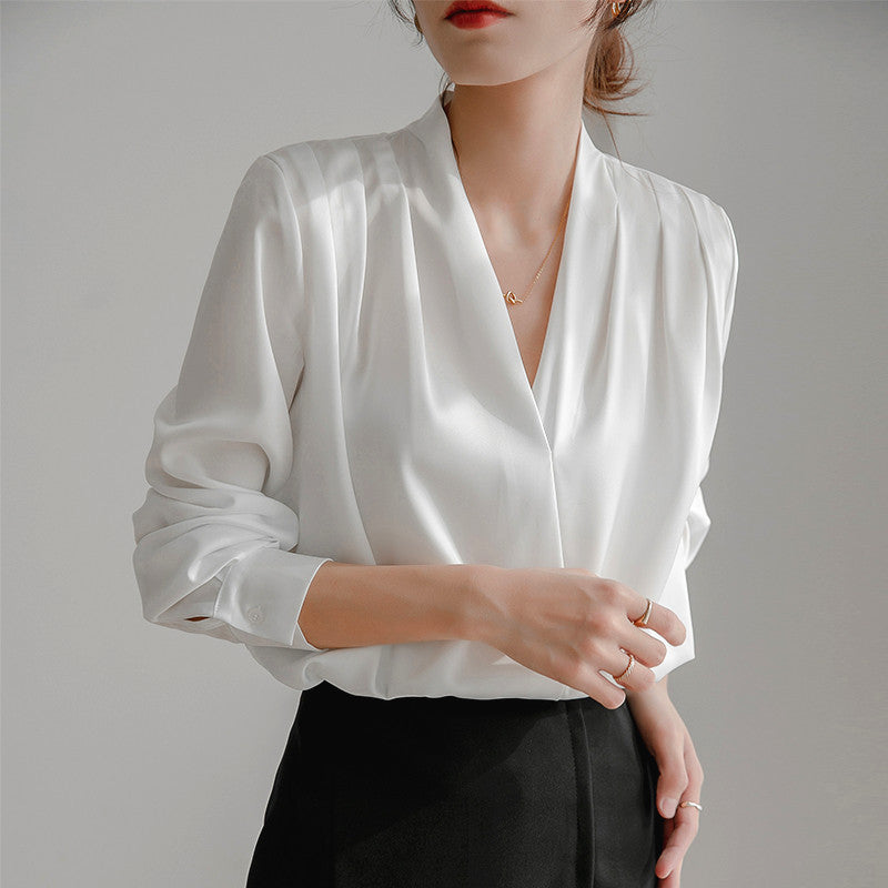 Women's Satin Temperament Design V-neck Retro Loose Top