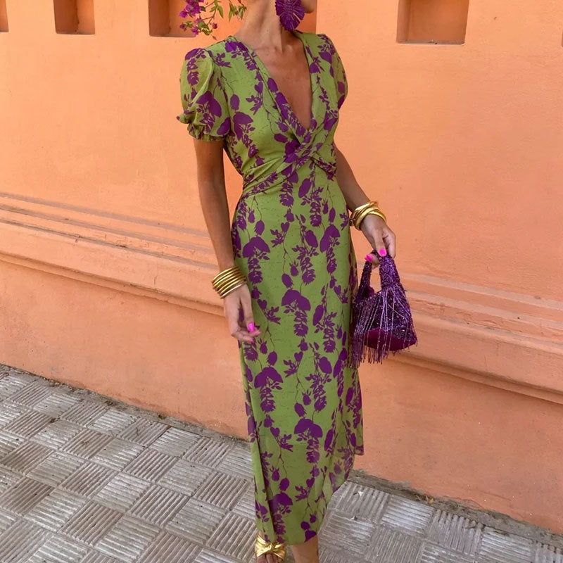 Sommer V-Ausschnitt Kurzarmkleid Mode Blumen bedruckt Schlanke Strandkleider für Damenbekleidung