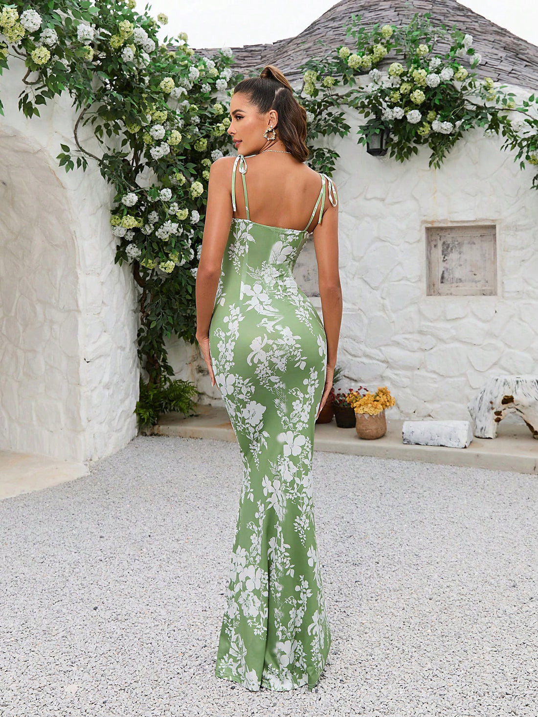 Waist-tight Floral Strap Dress Women
