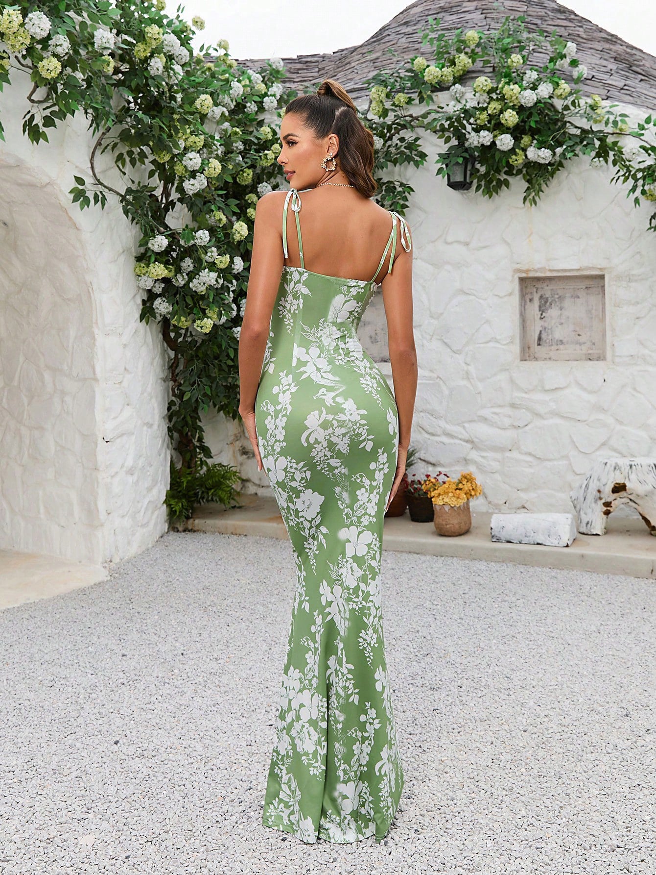 Waist-tight Floral Strap Dress Women