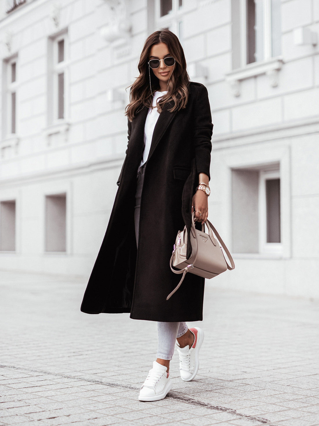 V-Neck Tie Woolen Coat