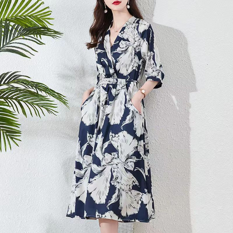 New Waist-controlled Lace-up 34 Sleeve V-neck Printed Skirt