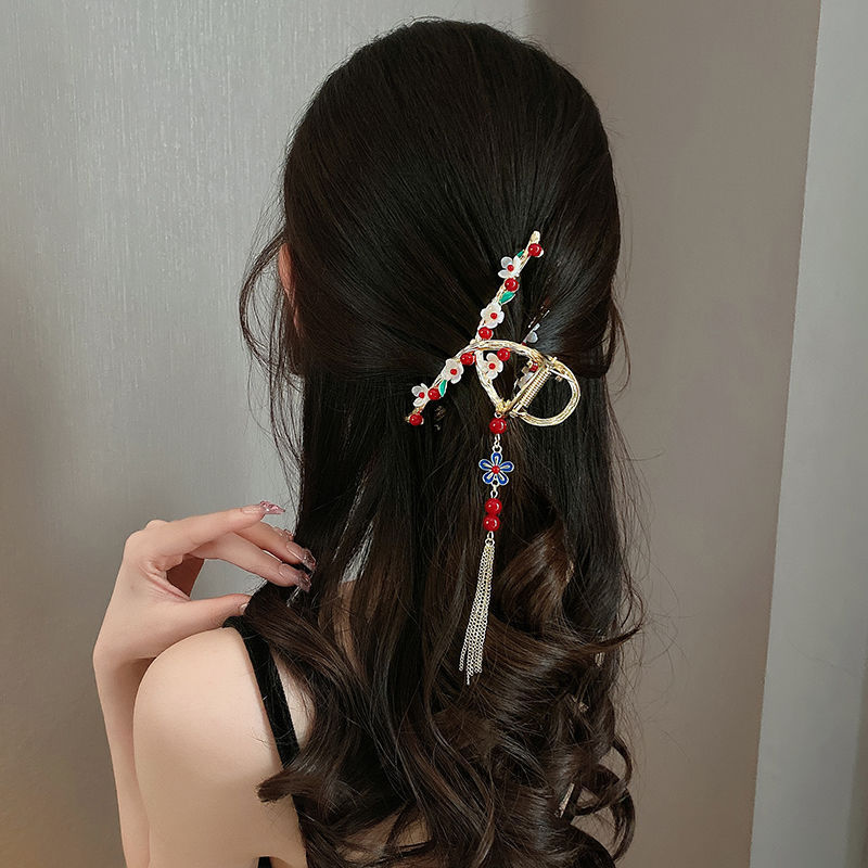 Elegant Pearl & Flower Hair Clip