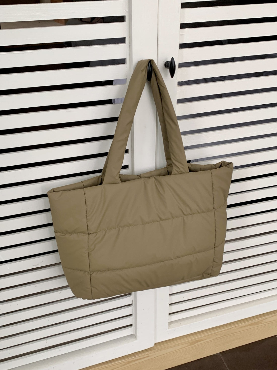 Puffy Shoulder Bag – Lightweight & Comfy