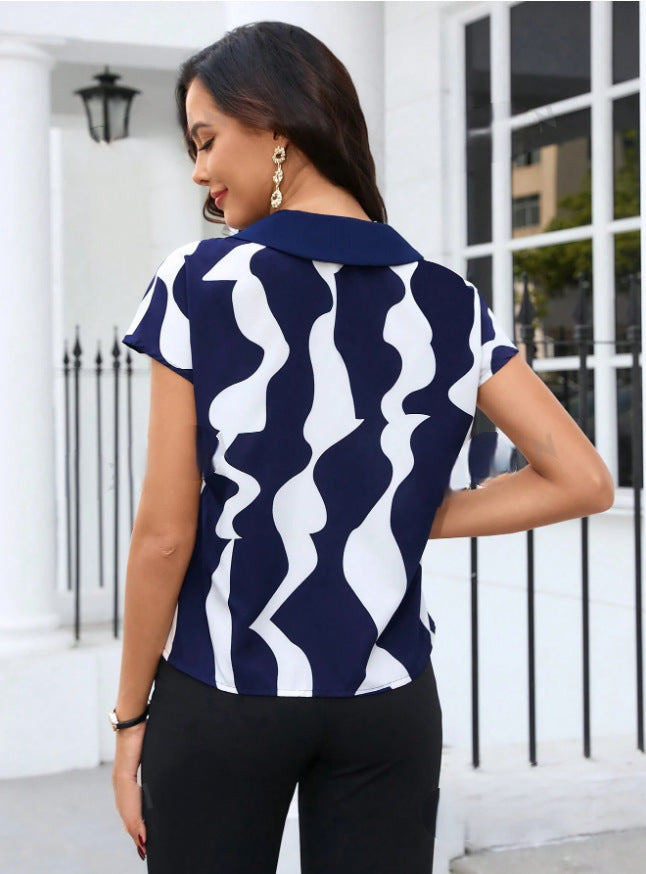Women's Printed V-neck Shirt